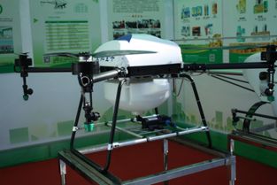 機器人 無人機 led照明植物 農(nóng)交會上多的是讓你驚嘆的 科技范兒